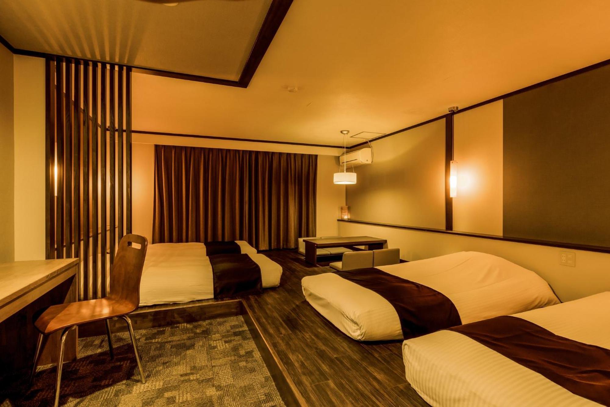 Ooedo Onsen Monogatari Premium Shirahama Saichoraku Hotel Exterior photo
